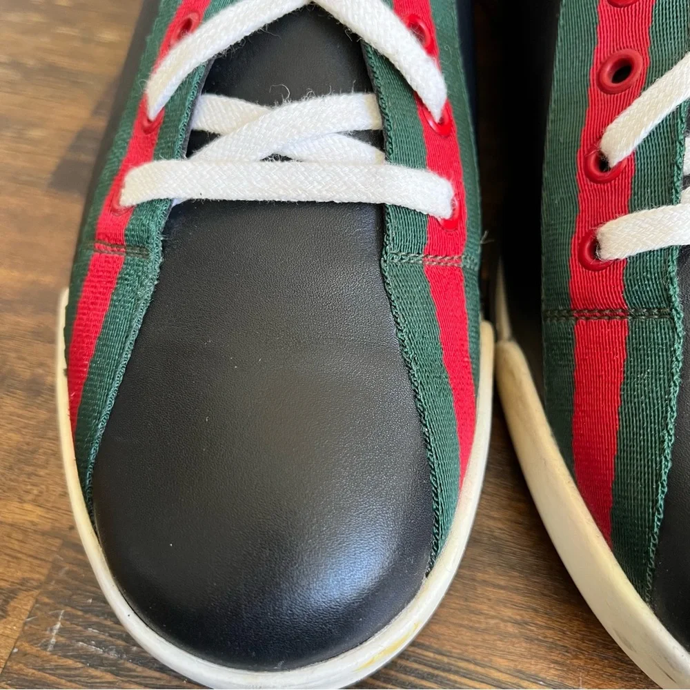GUCCi Boulevard Black Leather Web Strap Detail Sneakers Gucci Sz 10/US10.5